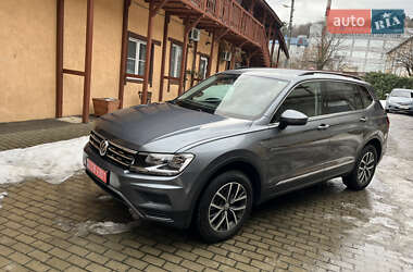 Позашляховик / Кросовер Volkswagen Tiguan 2019 в Львові