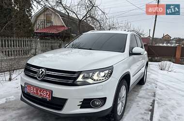 Внедорожник / Кроссовер Volkswagen Tiguan 2015 в Виннице