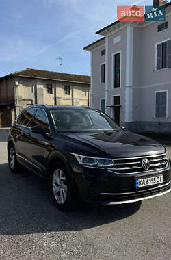 Внедорожник / Кроссовер Volkswagen Tiguan 2021 в Киеве