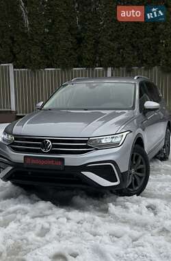 Позашляховик / Кросовер Volkswagen Tiguan 2023 в Білогородці