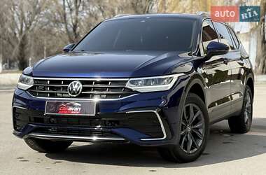 Позашляховик / Кросовер Volkswagen Tiguan 2022 в Дніпрі