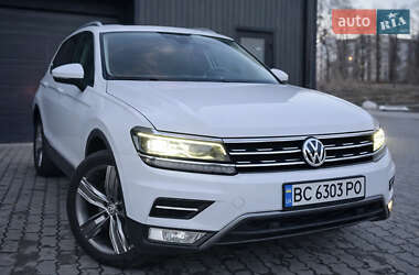 Внедорожник / Кроссовер Volkswagen Tiguan 2019 в Львове