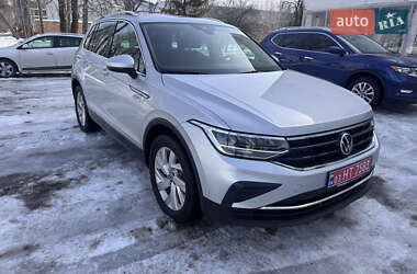 Позашляховик / Кросовер Volkswagen Tiguan 2021 в Полтаві