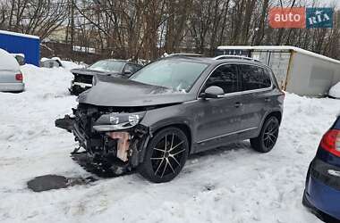 Позашляховик / Кросовер Volkswagen Tiguan 2014 в Києві