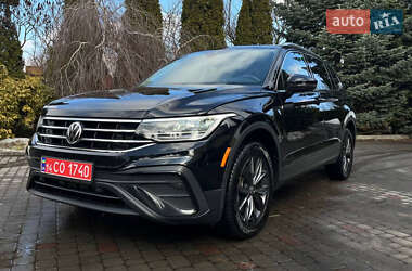 Внедорожник / Кроссовер Volkswagen Tiguan 2022 в Хмельницком