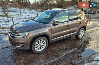Внедорожник / Кроссовер Volkswagen Tiguan 2013 в Киеве