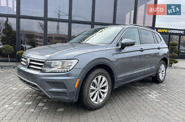Позашляховик / Кросовер Volkswagen Tiguan 2018 в Львові