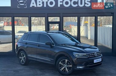Позашляховик / Кросовер Volkswagen Tiguan 2017 в Києві