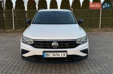 Внедорожник / Кроссовер Volkswagen Tiguan 2021 в Львове