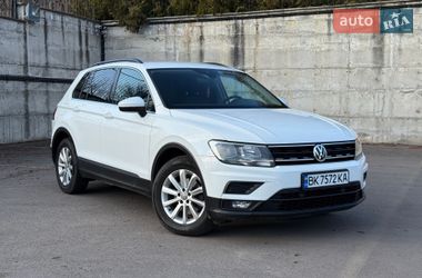 Позашляховик / Кросовер Volkswagen Tiguan 2019 в Рівному