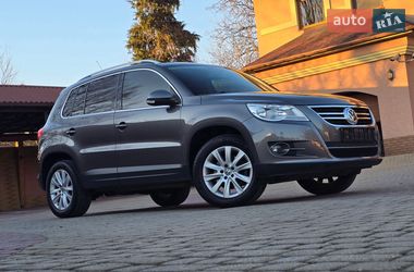 Позашляховик / Кросовер Volkswagen Tiguan 2011 в Мукачевому