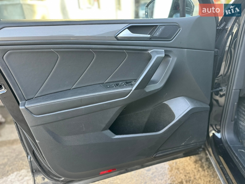 Внедорожник / Кроссовер Volkswagen Tiguan 2023 в Ровно