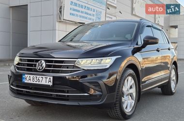 Позашляховик / Кросовер Volkswagen Tiguan 2021 в Києві