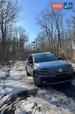 Внедорожник / Кроссовер Volkswagen Tiguan 2018 в Виннице