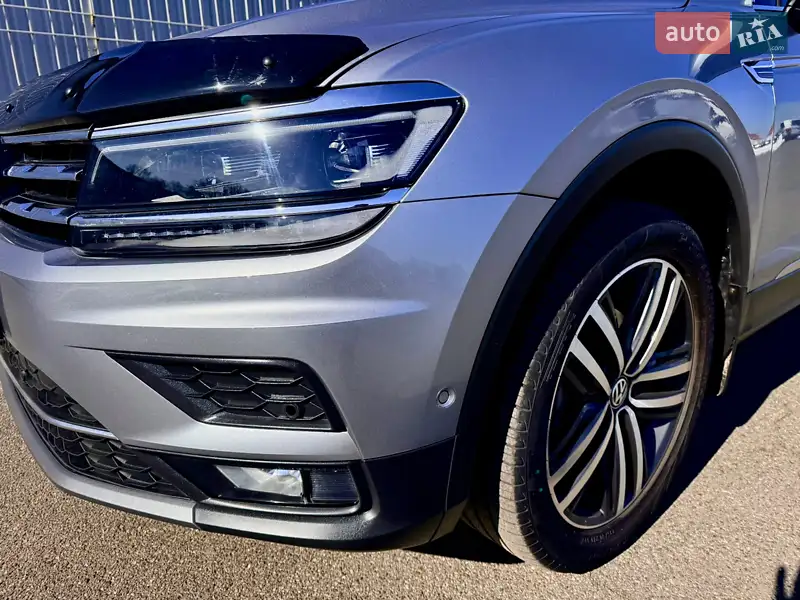 Volkswagen Tiguan 2020 VIN WVGZZZ5NZLM181493 фото оголошення 4 з 75