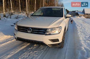 Позашляховик / Кросовер Volkswagen Tiguan 2020 в Києві
