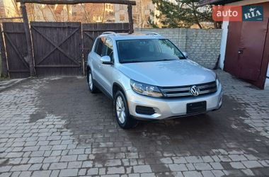 Внедорожник / Кроссовер Volkswagen Tiguan 2016 в Львове