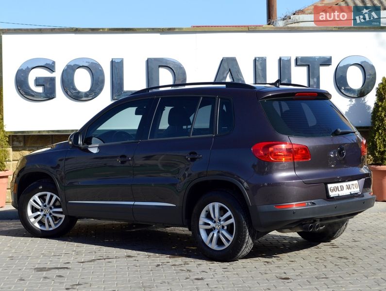 Позашляховик / Кросовер Volkswagen Tiguan 2016 в Одесі