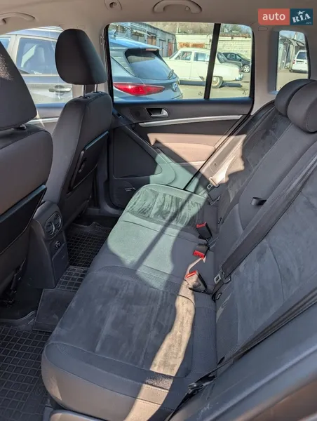 Volkswagen Tiguan 2013 VIN WVGZZZ5NZDW088274 фото оголошення 11 з 61