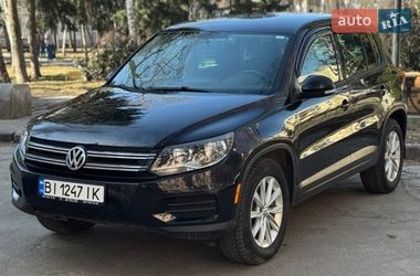 Позашляховик / Кросовер Volkswagen Tiguan 2013 в Полтаві