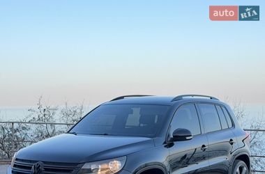 Внедорожник / Кроссовер Volkswagen Tiguan 2014 в Одессе