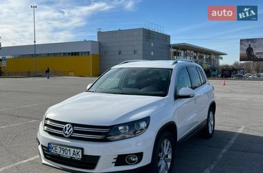 Внедорожник / Кроссовер Volkswagen Tiguan 2013 в Запорожье