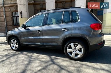 Внедорожник / Кроссовер Volkswagen Tiguan 2012 в Одессе