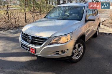 Внедорожник / Кроссовер Volkswagen Tiguan 2008 в Киеве