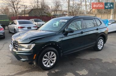 Позашляховик / Кросовер Volkswagen Tiguan 2018 в Ірпені