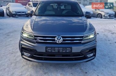 Внедорожник / Кроссовер Volkswagen Tiguan 2019 в Ровно