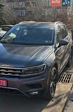 Позашляховик / Кросовер Volkswagen Tiguan 2018 в Києві