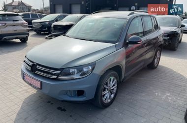 Внедорожник / Кроссовер Volkswagen Tiguan 2014 в Львове