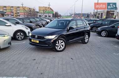 Внедорожник / Кроссовер Volkswagen Tiguan 2023 в Виннице