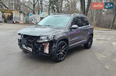 Позашляховик / Кросовер Volkswagen Tiguan 2014 в Києві