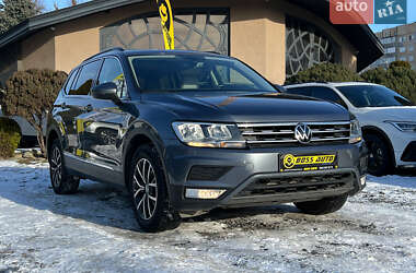 Позашляховик / Кросовер Volkswagen Tiguan 2018 в Львові