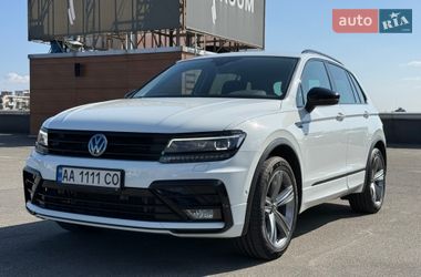 Внедорожник / Кроссовер Volkswagen Tiguan 2020 в Киеве