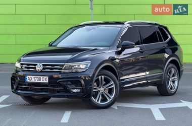 Внедорожник / Кроссовер Volkswagen Tiguan 2020 в Киеве