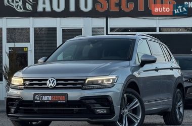 Позашляховик / Кросовер Volkswagen Tiguan 2020 в Харкові