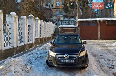 Внедорожник / Кроссовер Volkswagen Tiguan 2011 в Львове