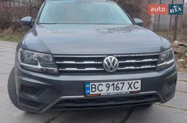 Позашляховик / Кросовер Volkswagen Tiguan 2020 в Львові