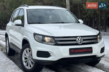 Внедорожник / Кроссовер Volkswagen Tiguan 2017 в Белогородке