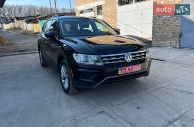 Внедорожник / Кроссовер Volkswagen Tiguan 2018 в Здолбунове