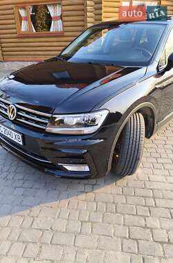 Позашляховик / Кросовер Volkswagen Tiguan 2021 в Львові