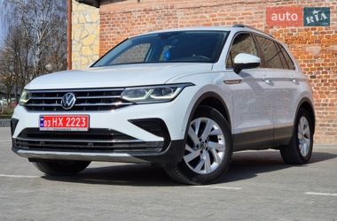 Позашляховик / Кросовер Volkswagen Tiguan 2021 в Бережанах