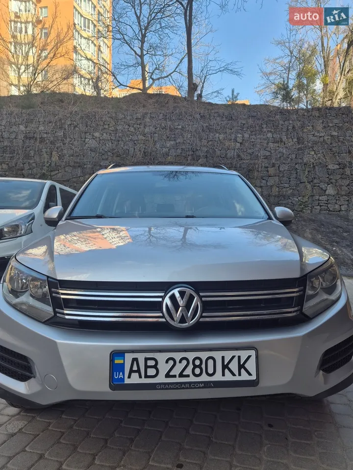 2017 Volkswagen Tiguan - мініатюра 19