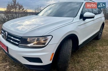 Позашляховик / Кросовер Volkswagen Tiguan 2021 в Баришівка