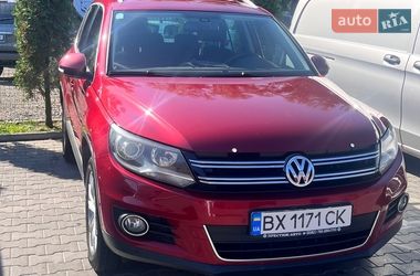Внедорожник / Кроссовер Volkswagen Tiguan 2013 в Хмельницком