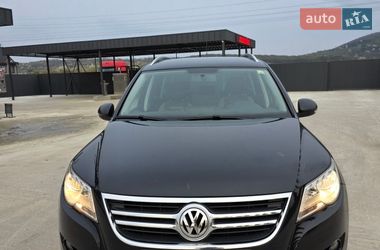 Внедорожник / Кроссовер Volkswagen Tiguan 2009 в Ужгороде