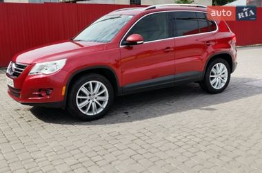 Позашляховик / Кросовер Volkswagen Tiguan 2011 в Кам'янці-Бузькій