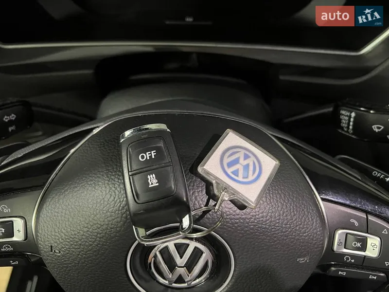 Volkswagen Tiguan 2018 VIN WVGZZZ5NZJM123670 фото оголошення 22 з 61